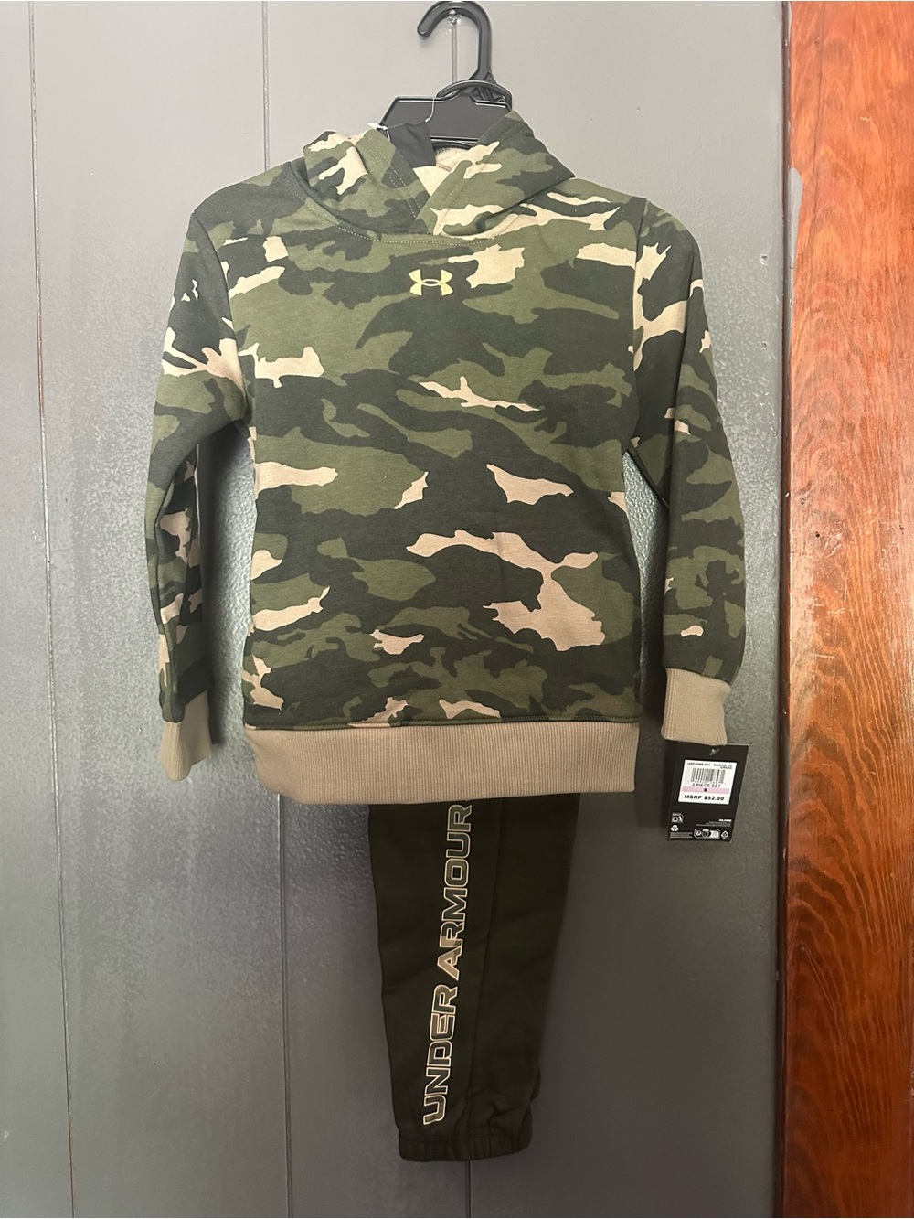 Under Armour Boys' Green Camo Hooded Sweatshirt & Joggers Set